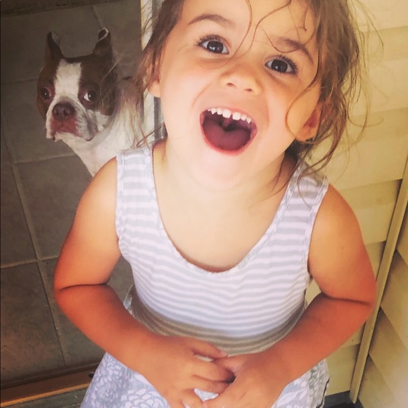 Meet your Posher, Stephanie - Picture 4 of 12